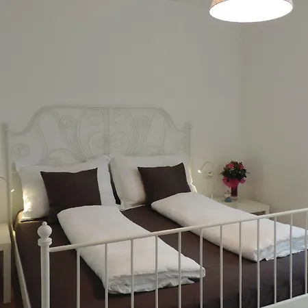 Two-bedroom In Apartman Rabac