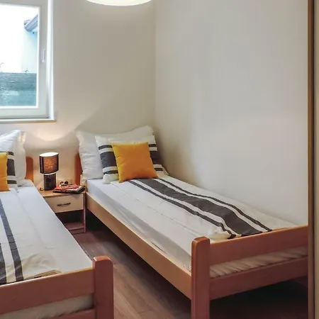 Two-bedroom In Apartman